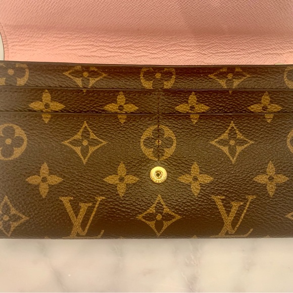 LOUIS VUITTON Sarah Wallet and WOC Monogram Coated Canvas Rose Ballerine Pink - Picture 8 of 13